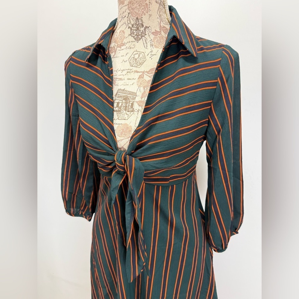 GILLI Forest Green and orange stripe deep V tie front midi Dress size S